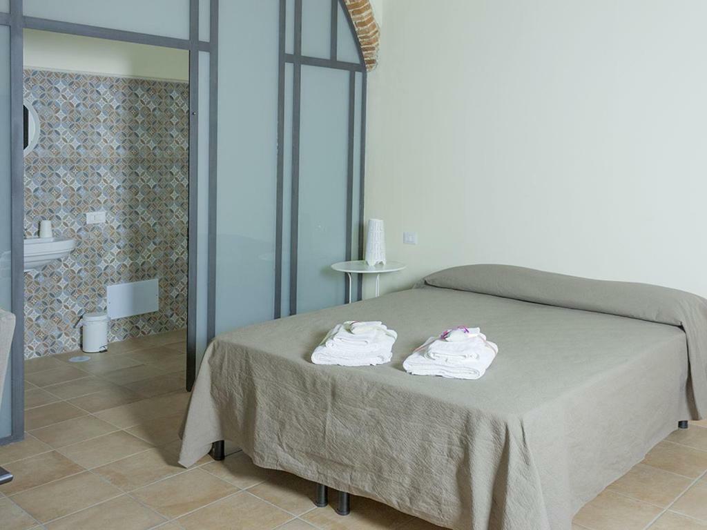B&B Domus Purpurea Rossano Bagian luar foto
